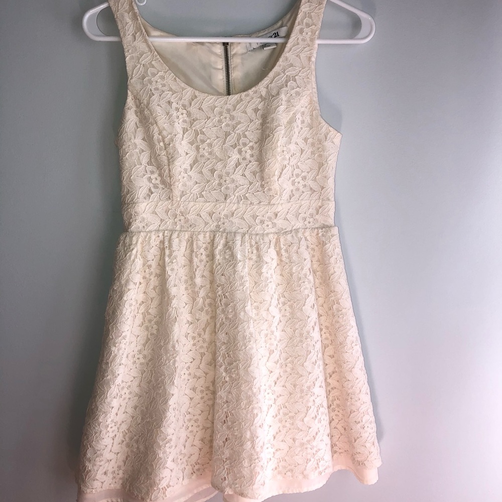 Forever 21 Lace Cream Dress